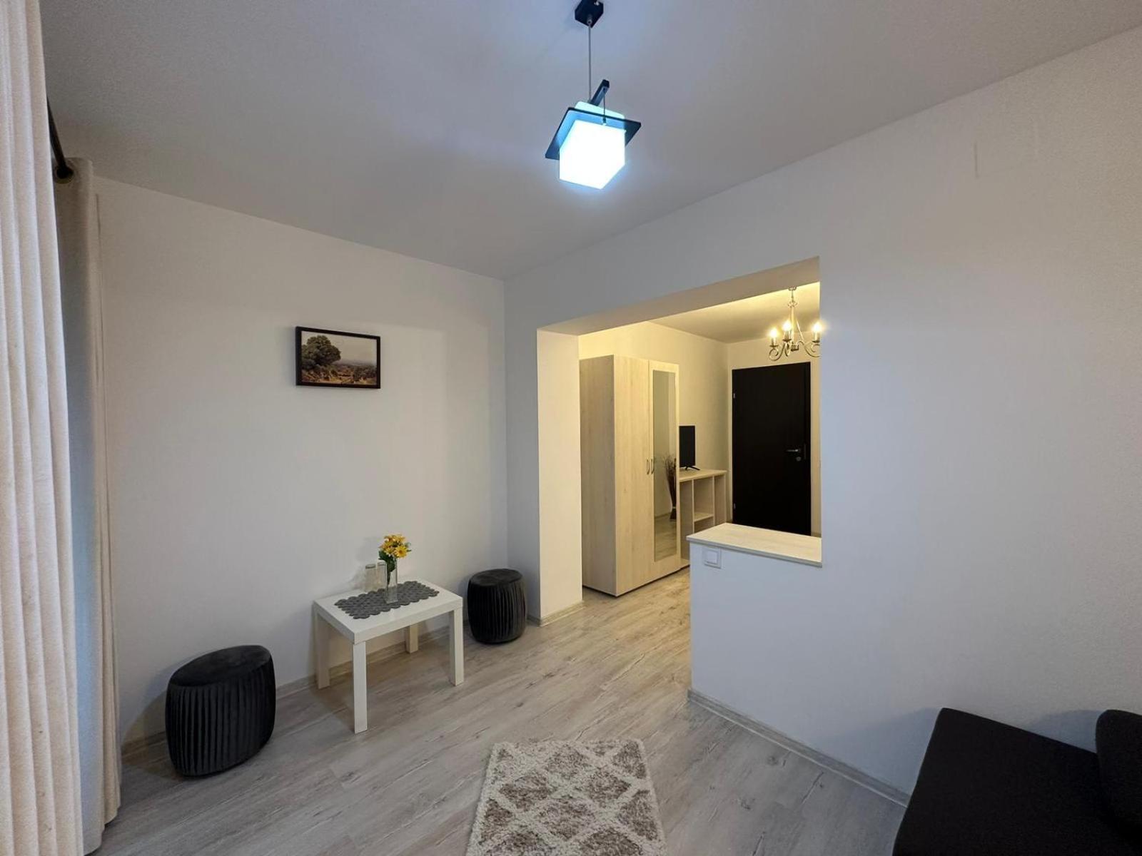 Отель Casuta De Langa Izvor Моечиу-де-Сус Экстерьер фото